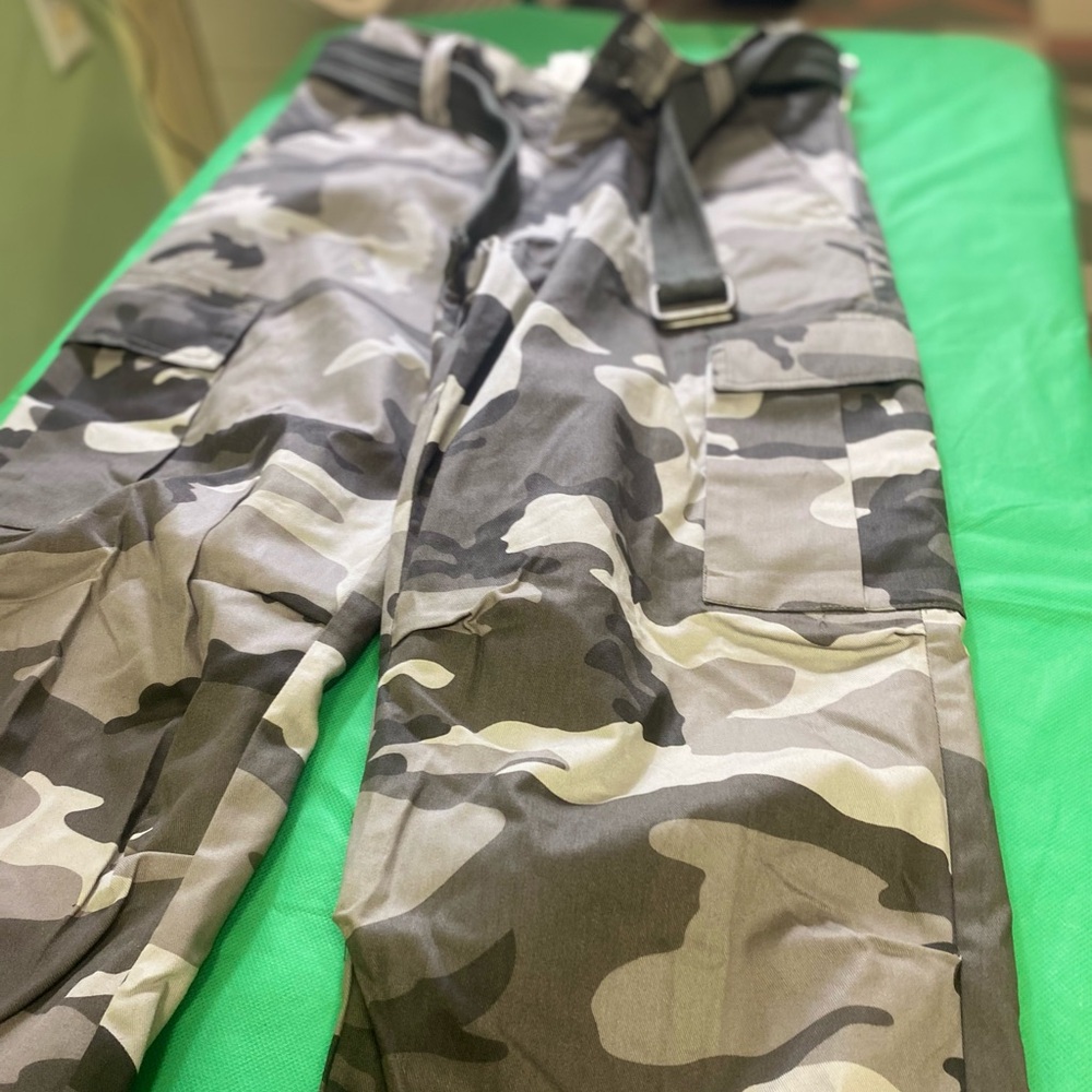 #camouflage cargo pants